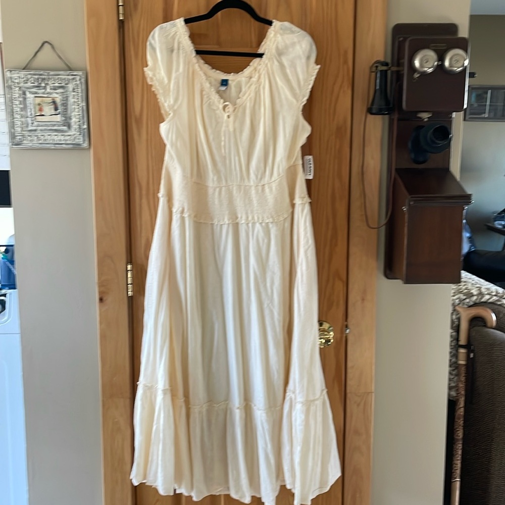 Woman’s 2xl cap sleeve cotton/polyester lined dress